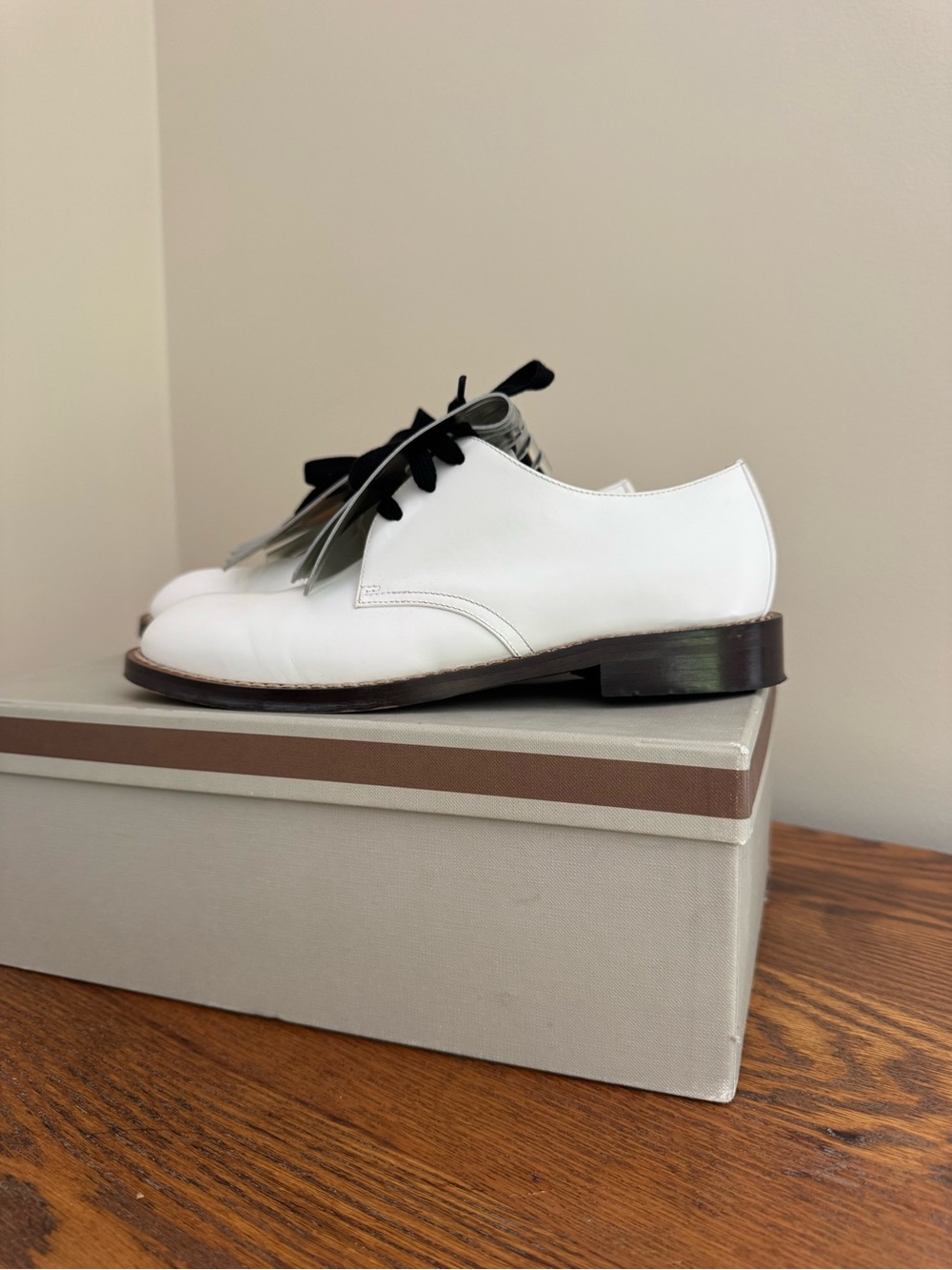Marni White Leather Silver Fringe Loafers - Picture 2 of 6